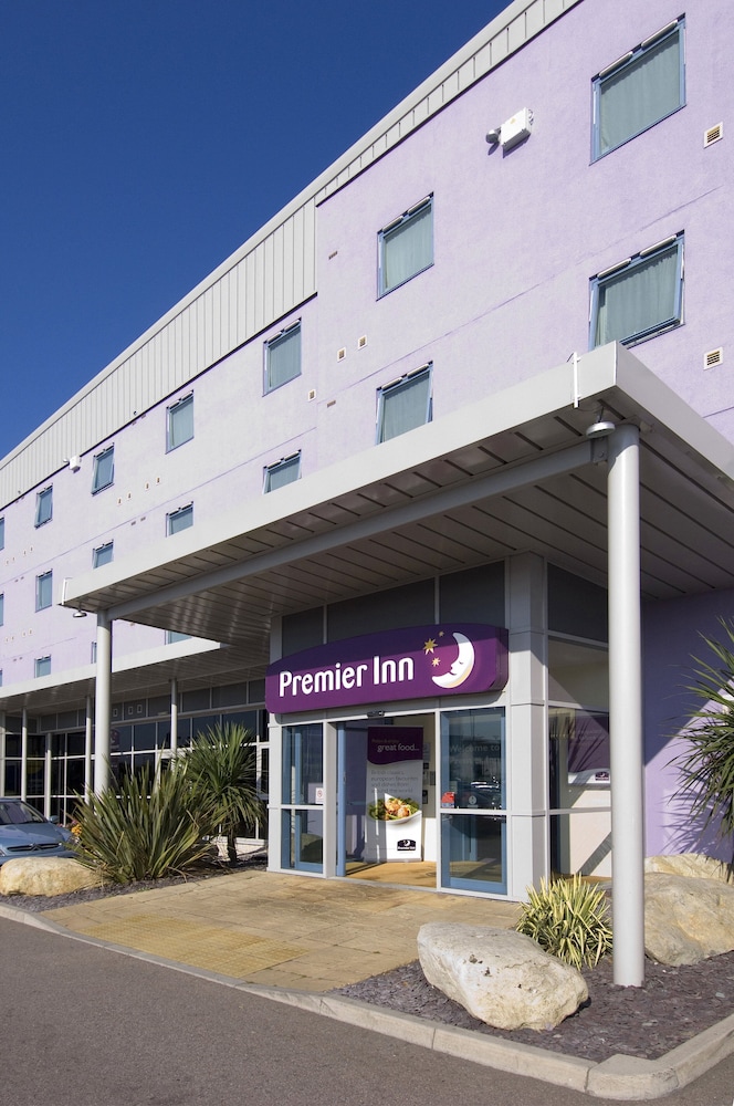 Premier Inn Southampton Airport in SOUTHAMPTON - UK