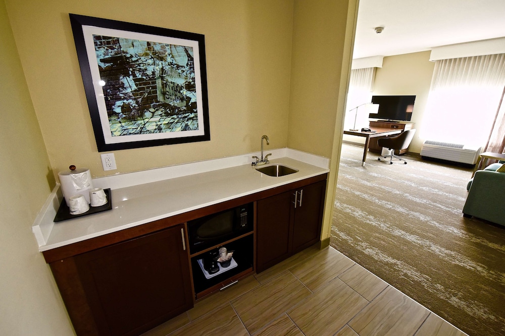 Hampton Inn Kirksville 10/62