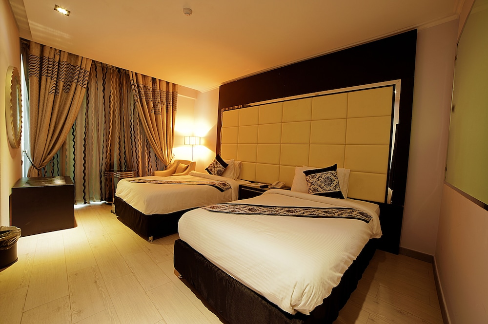 NEW HOTEL NAMPULA 9/50