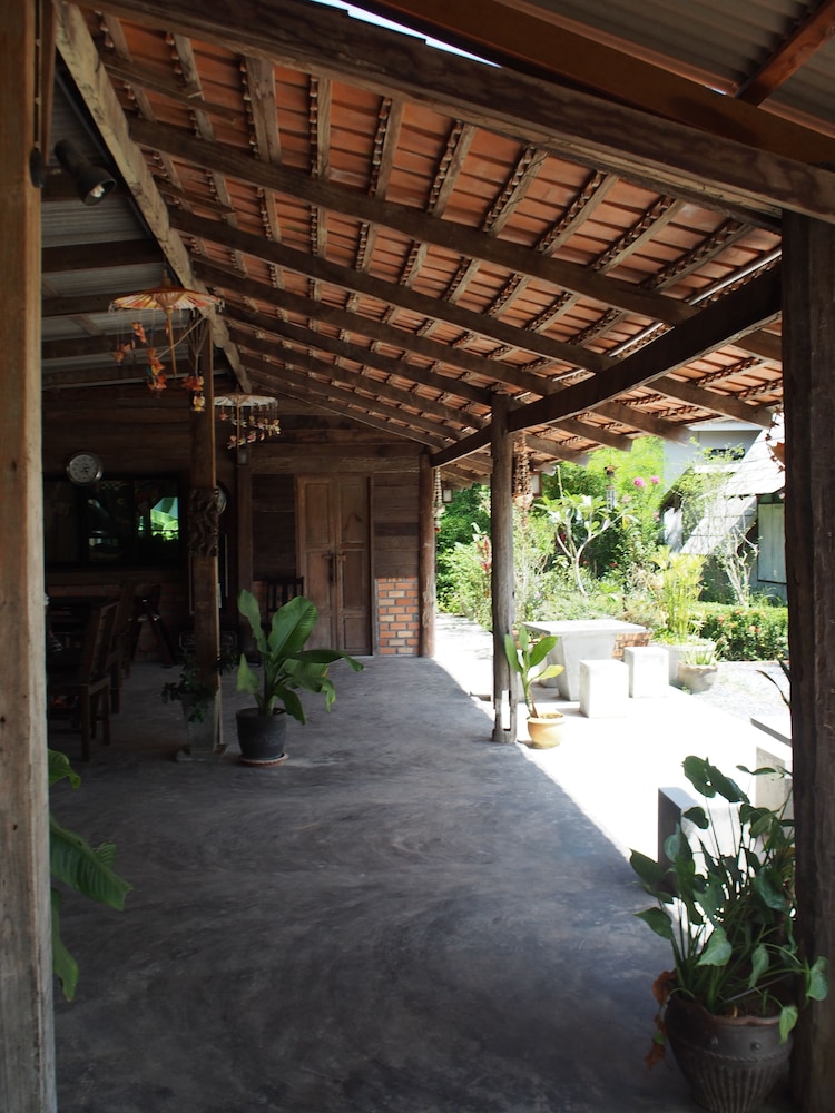 Lanta Happy Hill Resort 32/36