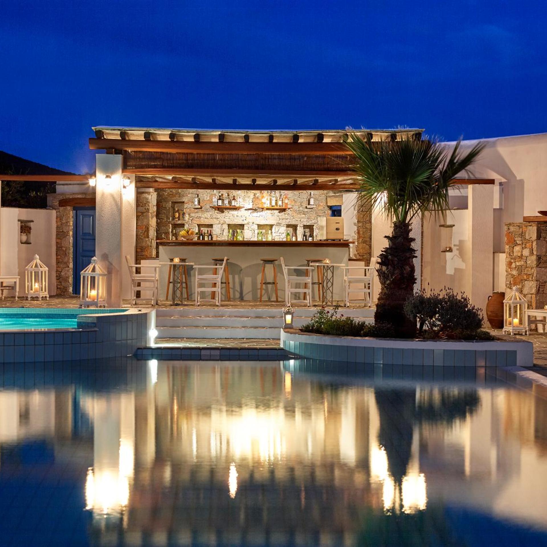 FOLEGANDROS APARTMENTS 7/55