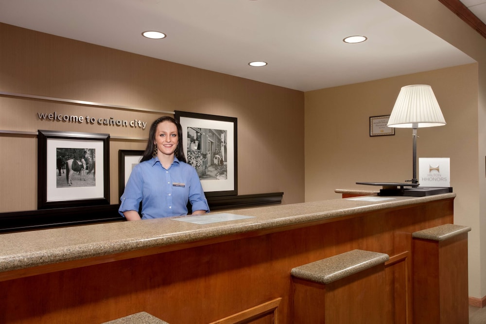 Hampton Inn Canon City 4/32