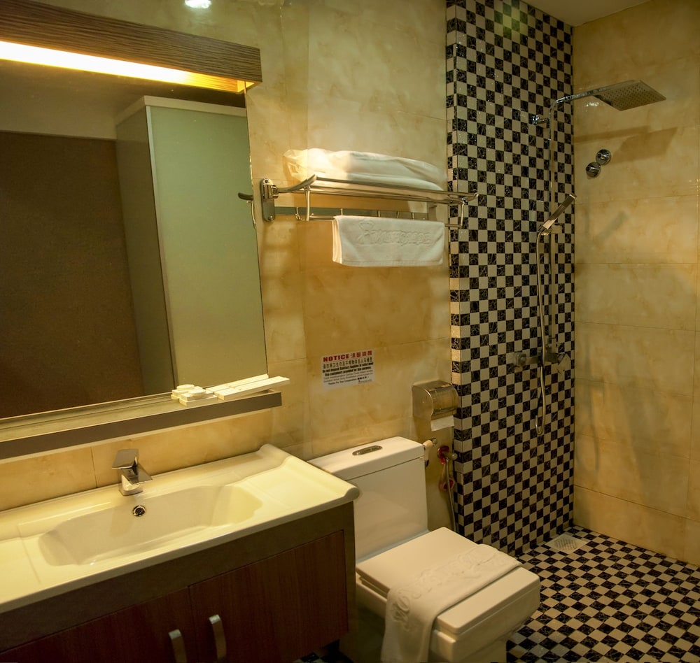 Avantgarde Hotel 16/20