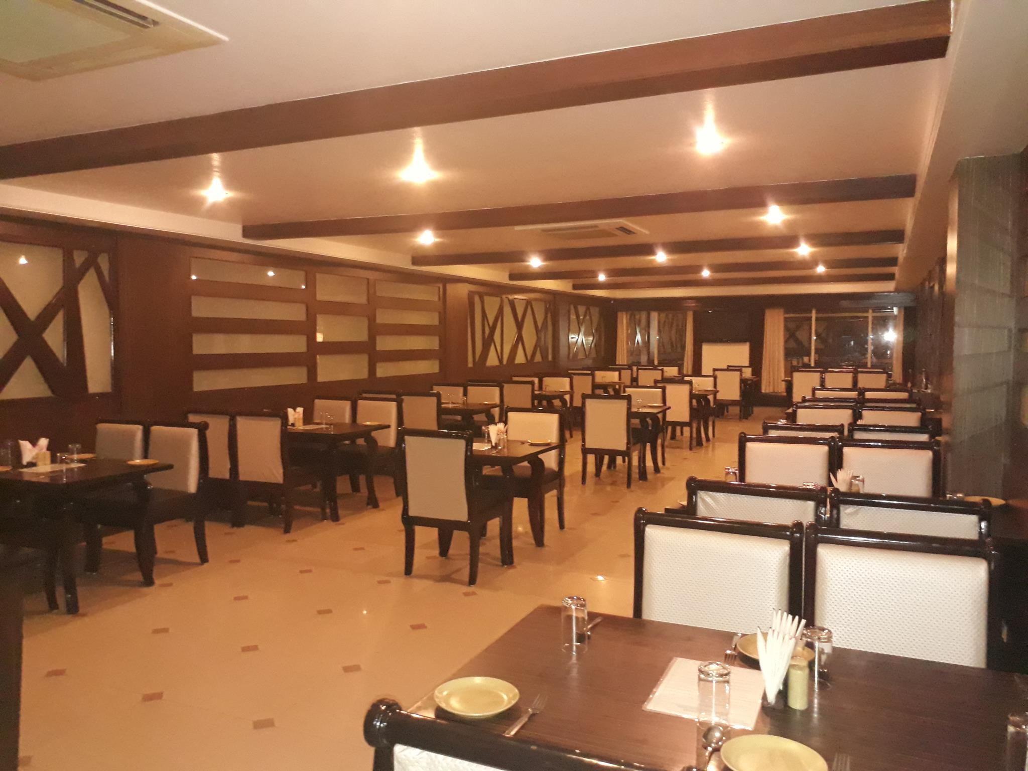 Hotel Sarthak 26/36
