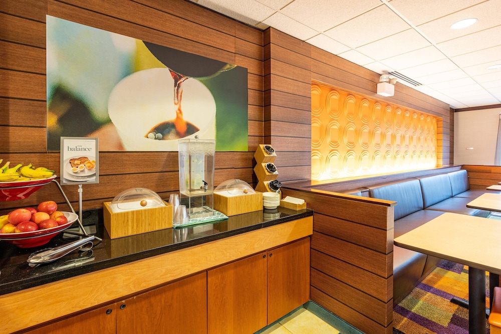 Fairfield Inn Suites Carlisle 47/55