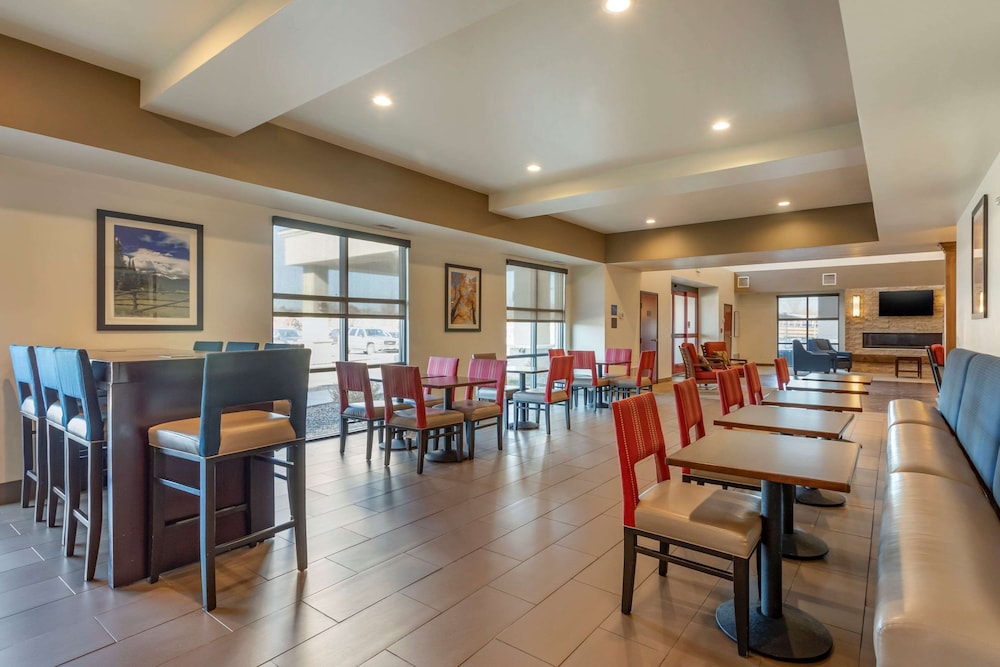 MainStay Suites Near Denver Downtown 53/73