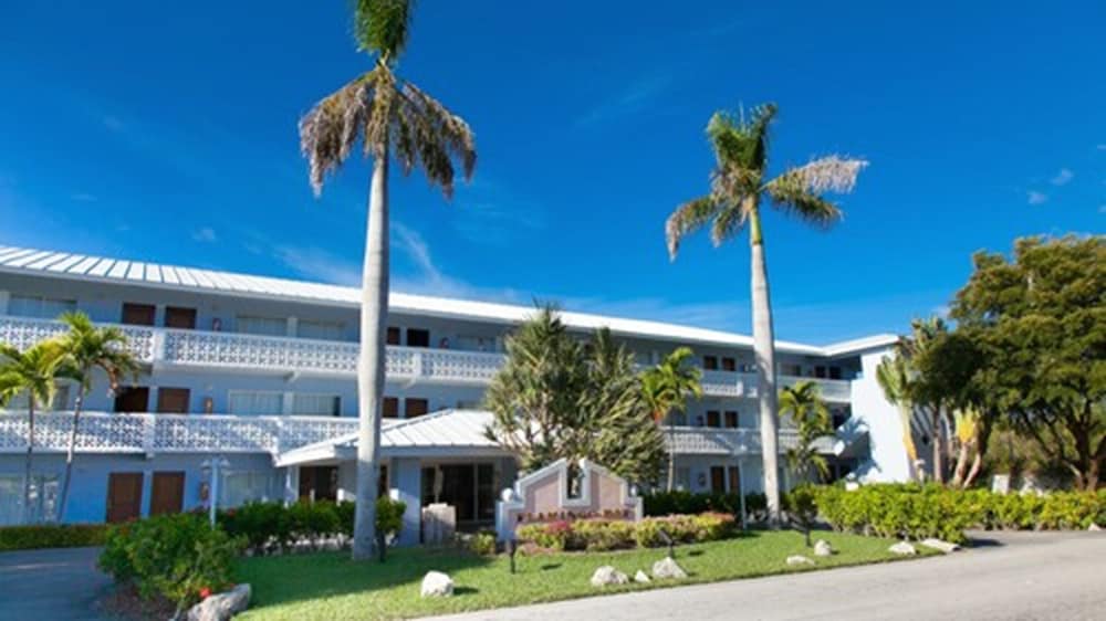 Flamingo Bay Hotel And Marina 2/51