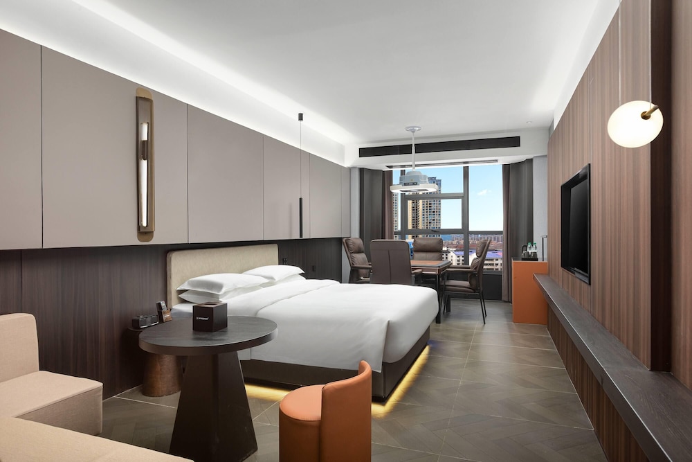 Days Hotel by Wyndham Zhuzhou Liling 15/30
