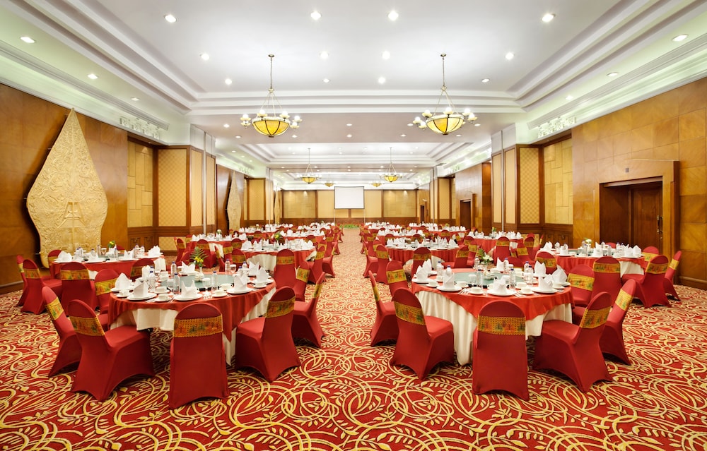 NOVOTEL SOLO 58/64