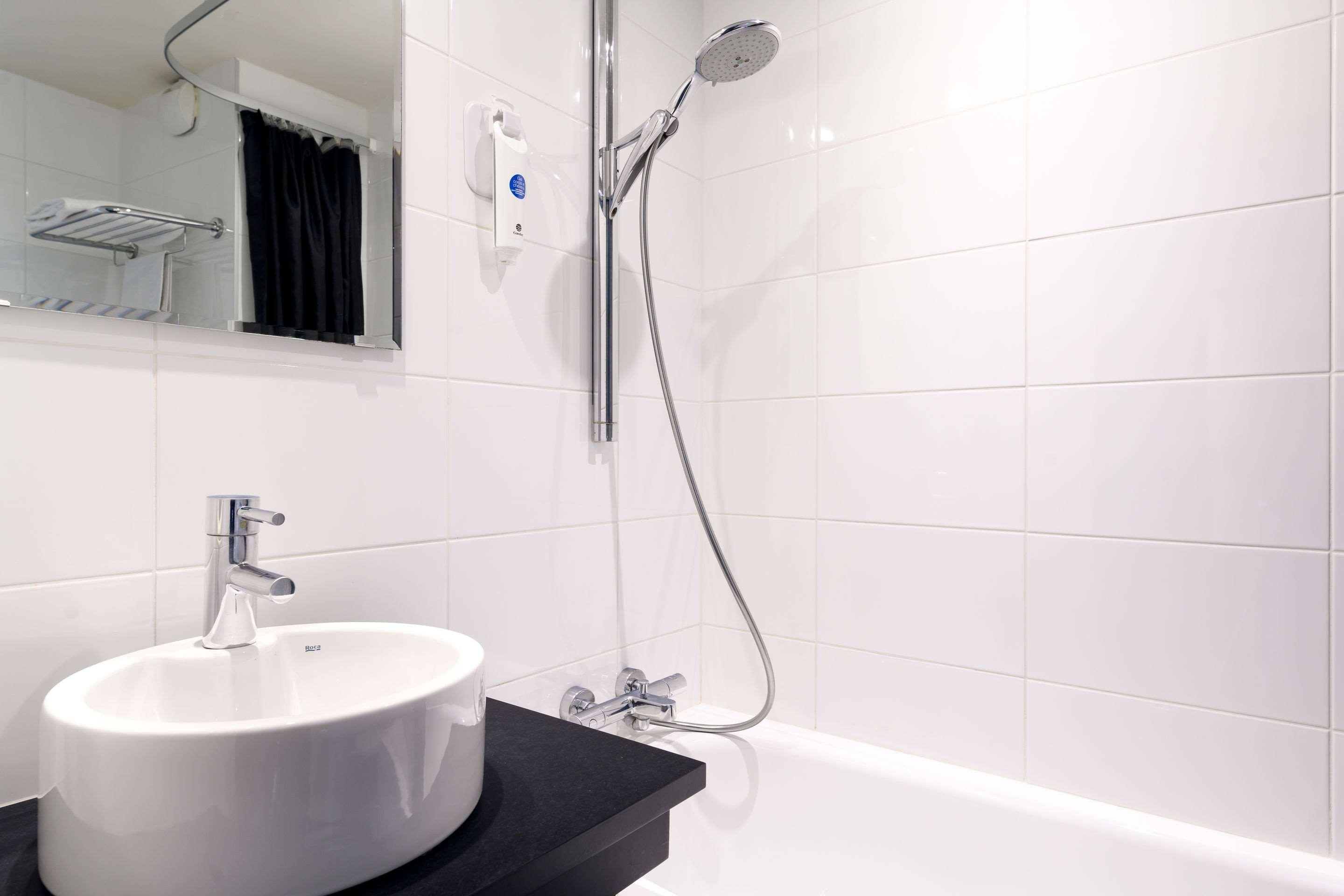 غرفة بسريرين منفصلين، ibis Paris Nation Davout 3/3