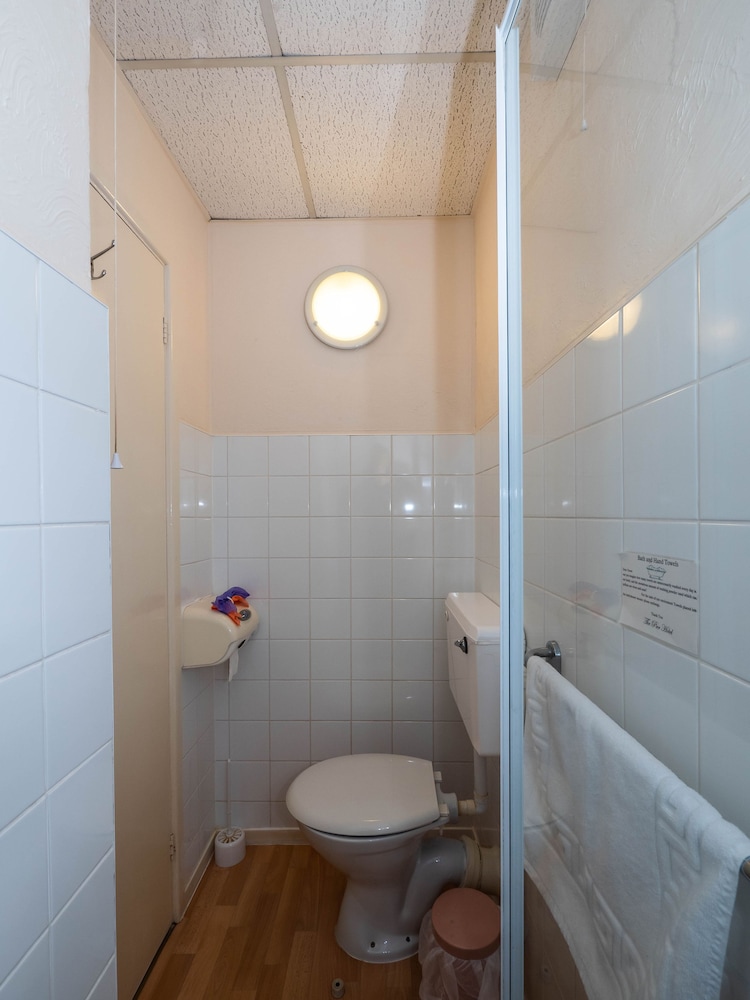 Oyo Pier Hotel Rhyl 38/40