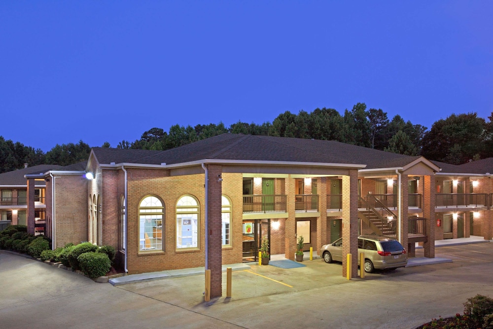 Super 8 by Wyndham Acworth/Atlanta Area GA 1/27