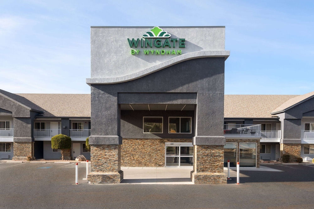 Wingate by Wyndham Cedar City 3/50