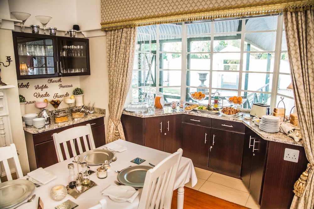 Annvilla Guesthouse 32/50