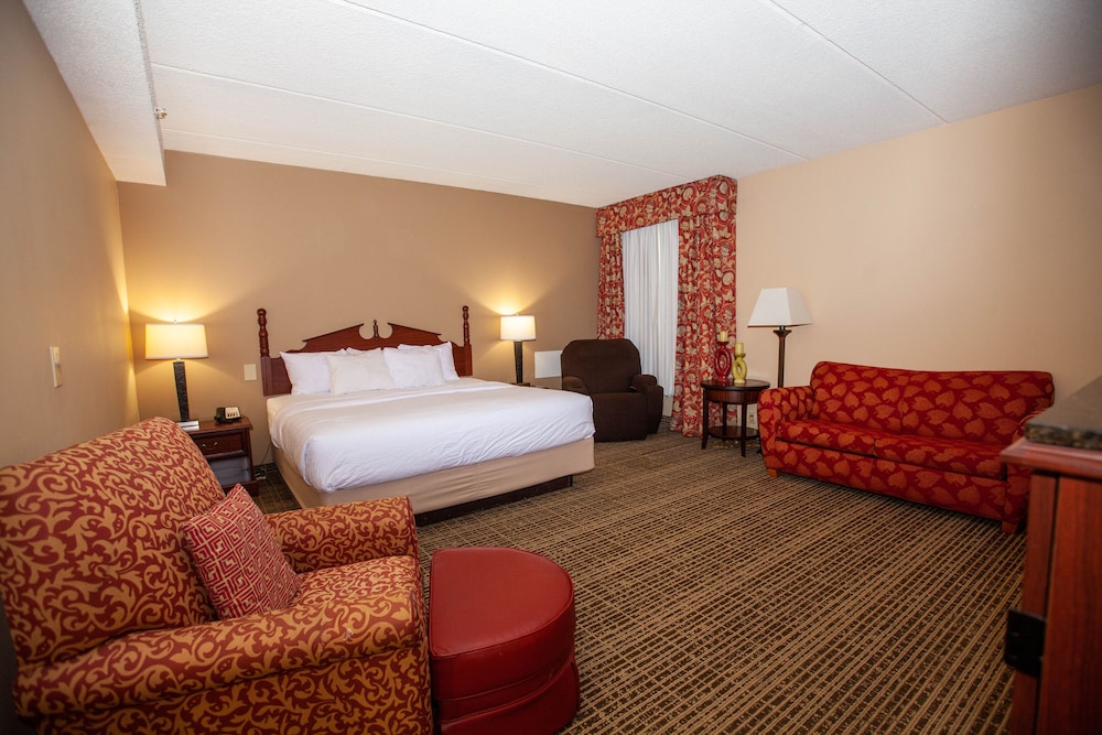 Baymont by Wyndham Knoxville/Cedar Bluff 11/59
