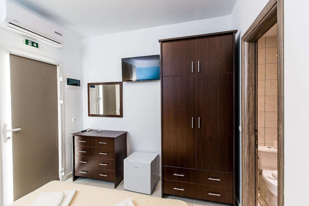 Greek Pride Hotel 23/50