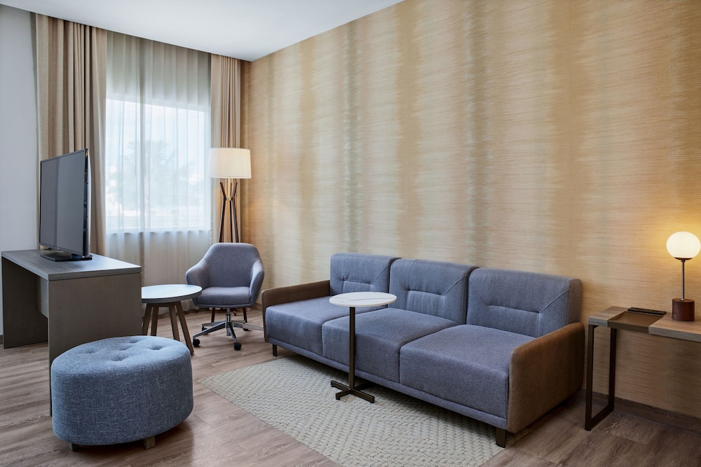Residence Inn by Marriott Playa del Carmen 24/50