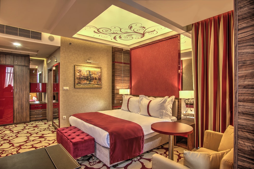 Holiday Inn Plovdiv 25/76