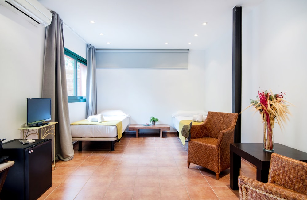 Hotel Restaurant Spa Mas Ses Vinyes 7/50