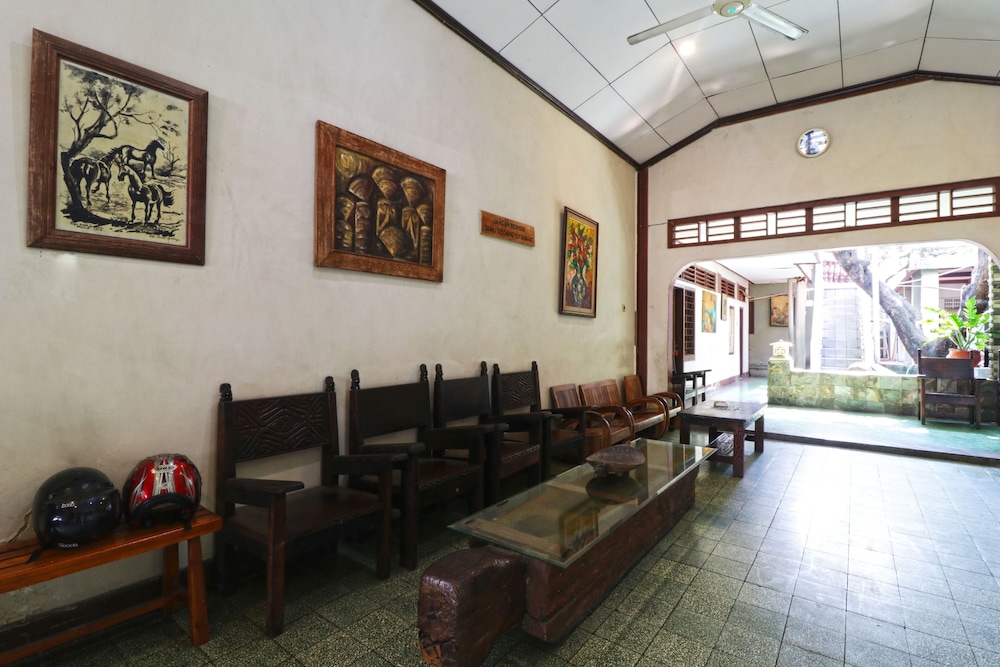 Borneo Hostel by ZUZU 23/32