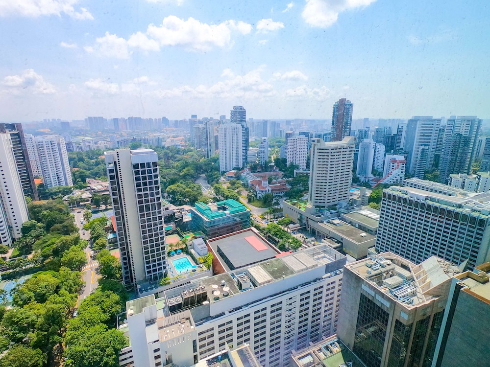 YOTEL Singapore, Select by Hilton 46/49