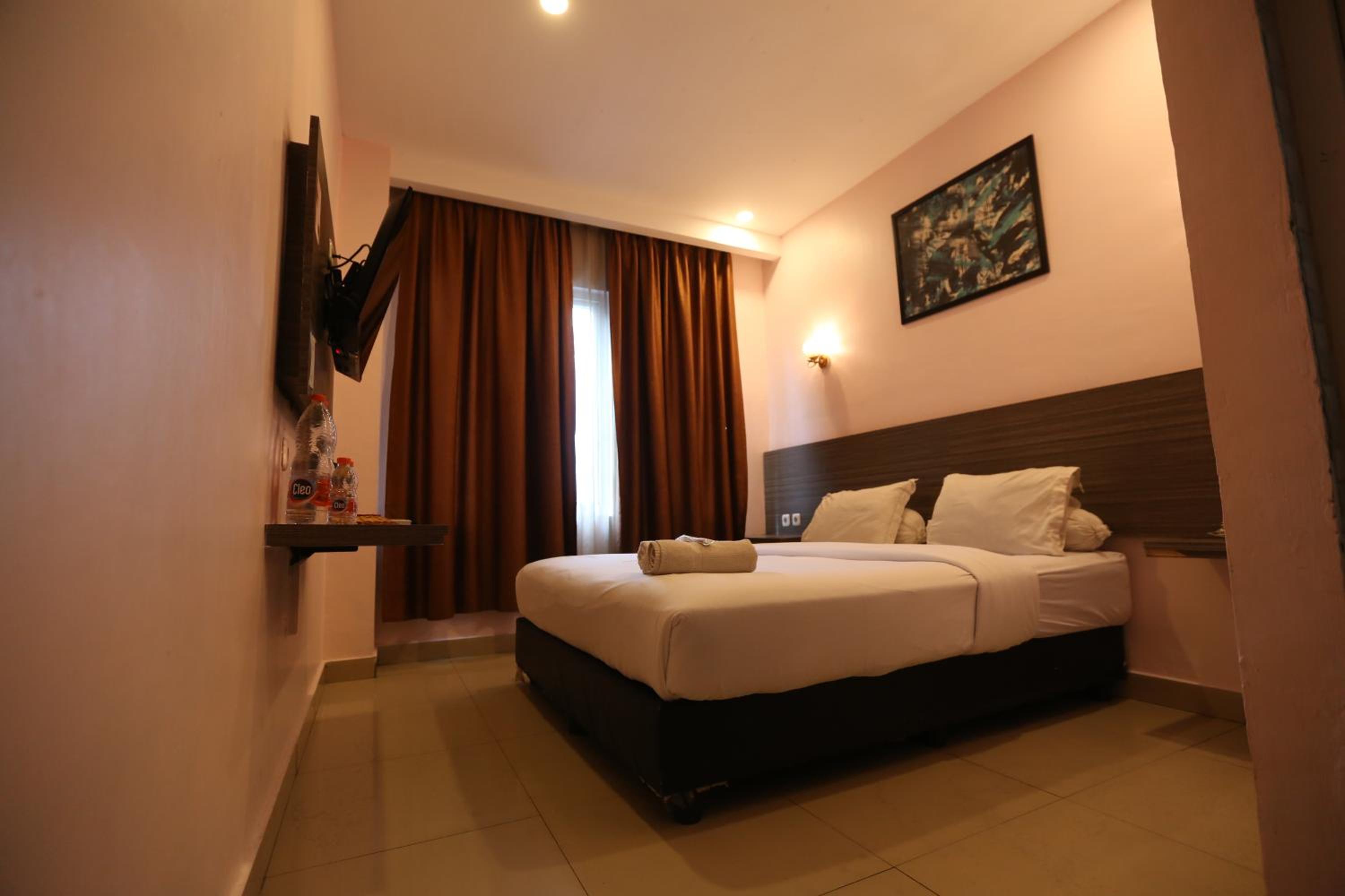 De'Tonga Hotel 29/58