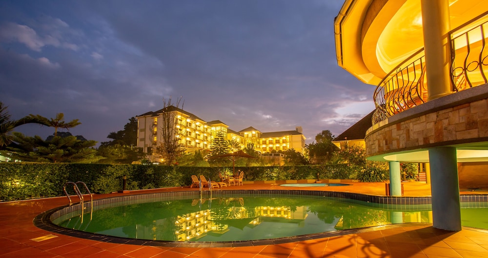 NYAIKA HOTEL FORTPORTAL 45/48