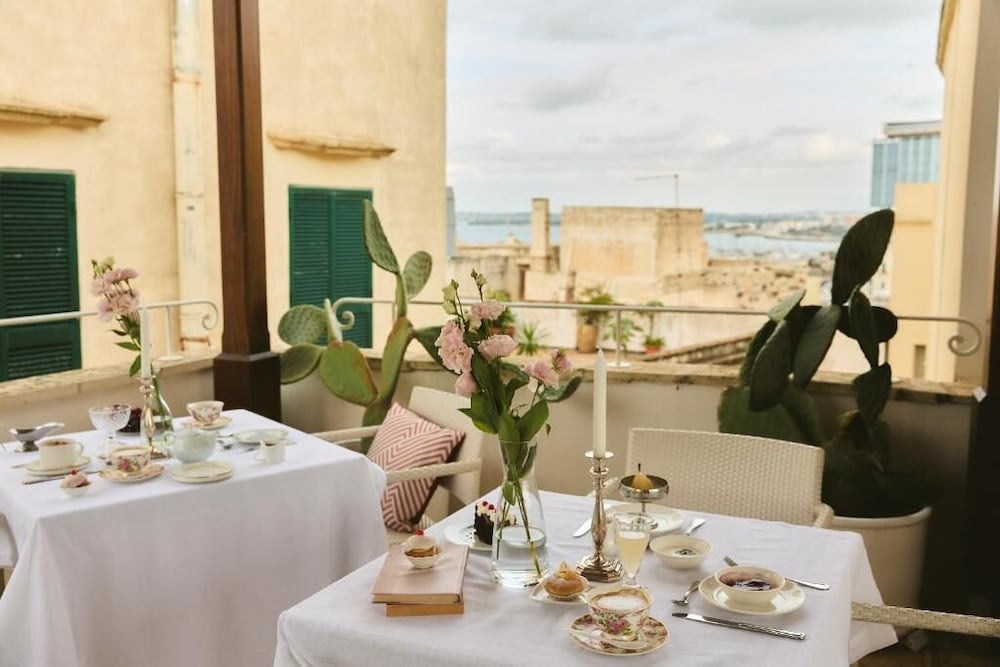 Palazzo Mosco Inn 35/50