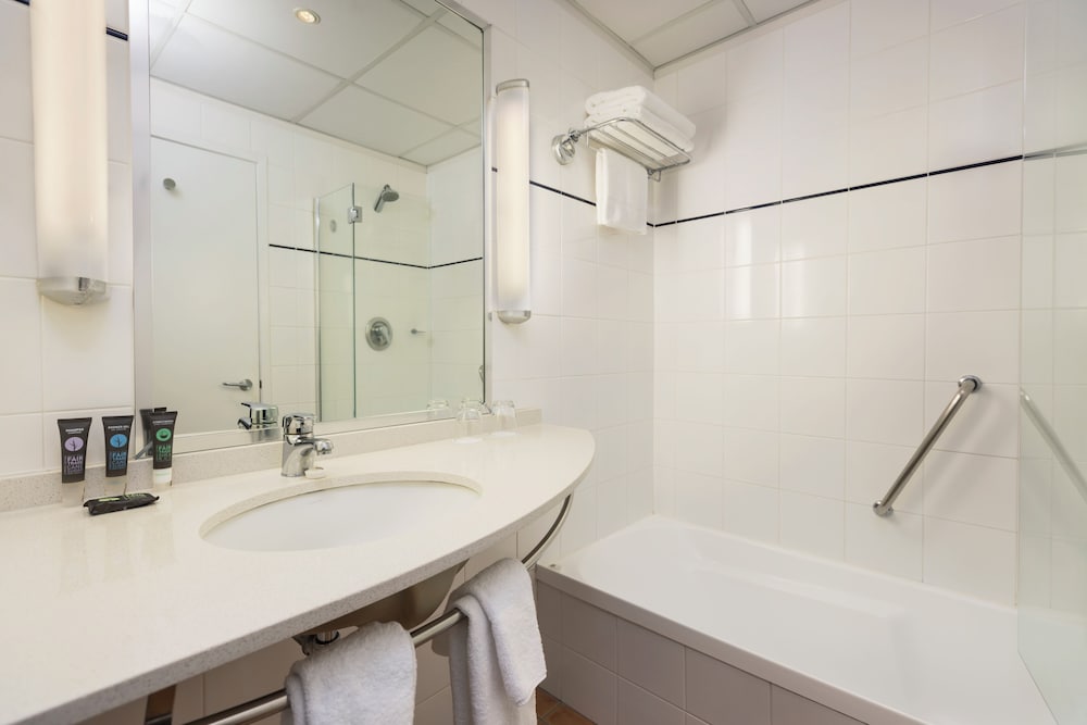 غرفة تنفيذية بسرير كينج، NOVOTEL AUCKLAND ELLERSLIE 9/10