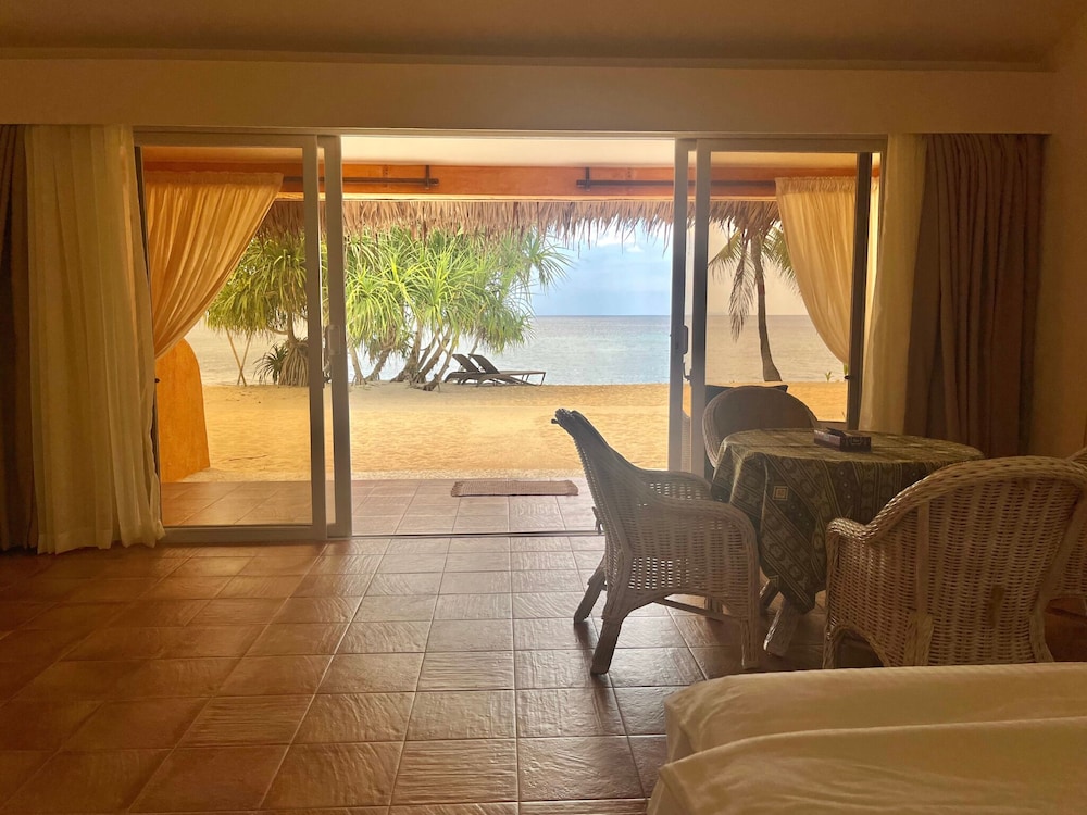 Coco Grove Beach Resort 23/50