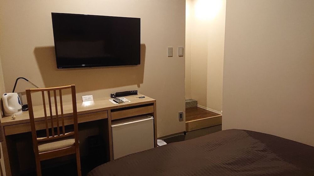 Okayama Square Hotel 53/58