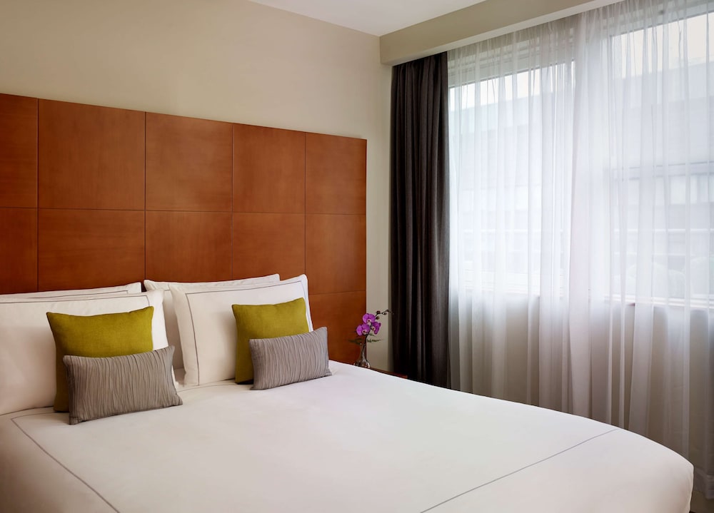 1 BEDROOM, APARTMENT