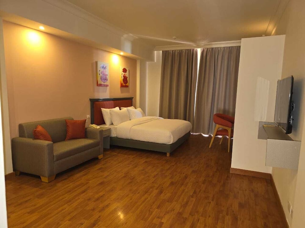 Bella Riva Suite Hotel 36/59