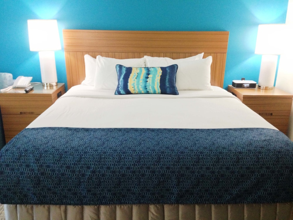 Ocean Place Resort and Spa 16/32