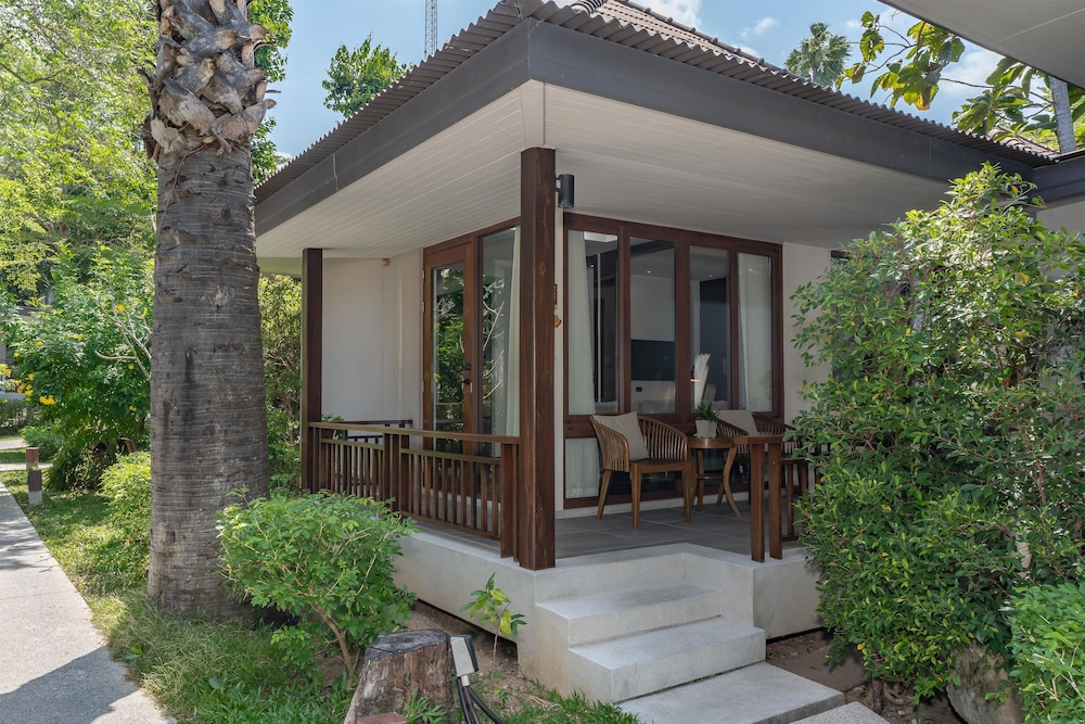 NH Collection Samui Peace Resort 6/83