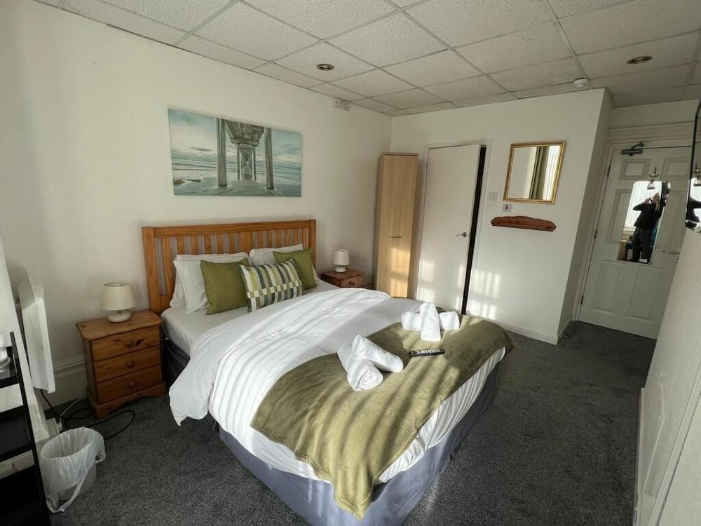 The Wilton Hotel 21/50