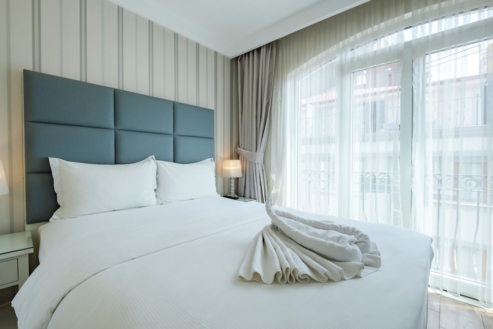 Ten Rooms Istanbul 15/47