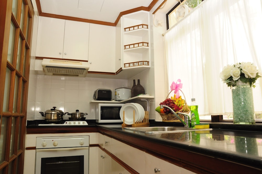 Riverside Serviced Apartments 15/72
