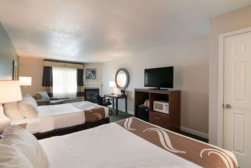 Quality Inn & Suites Auburn I-95 10/31