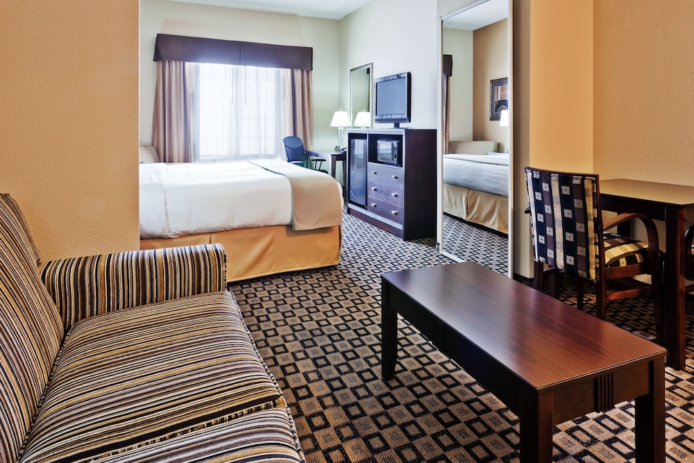 Holiday Inn Express Hotel Suites Clovis 47/49