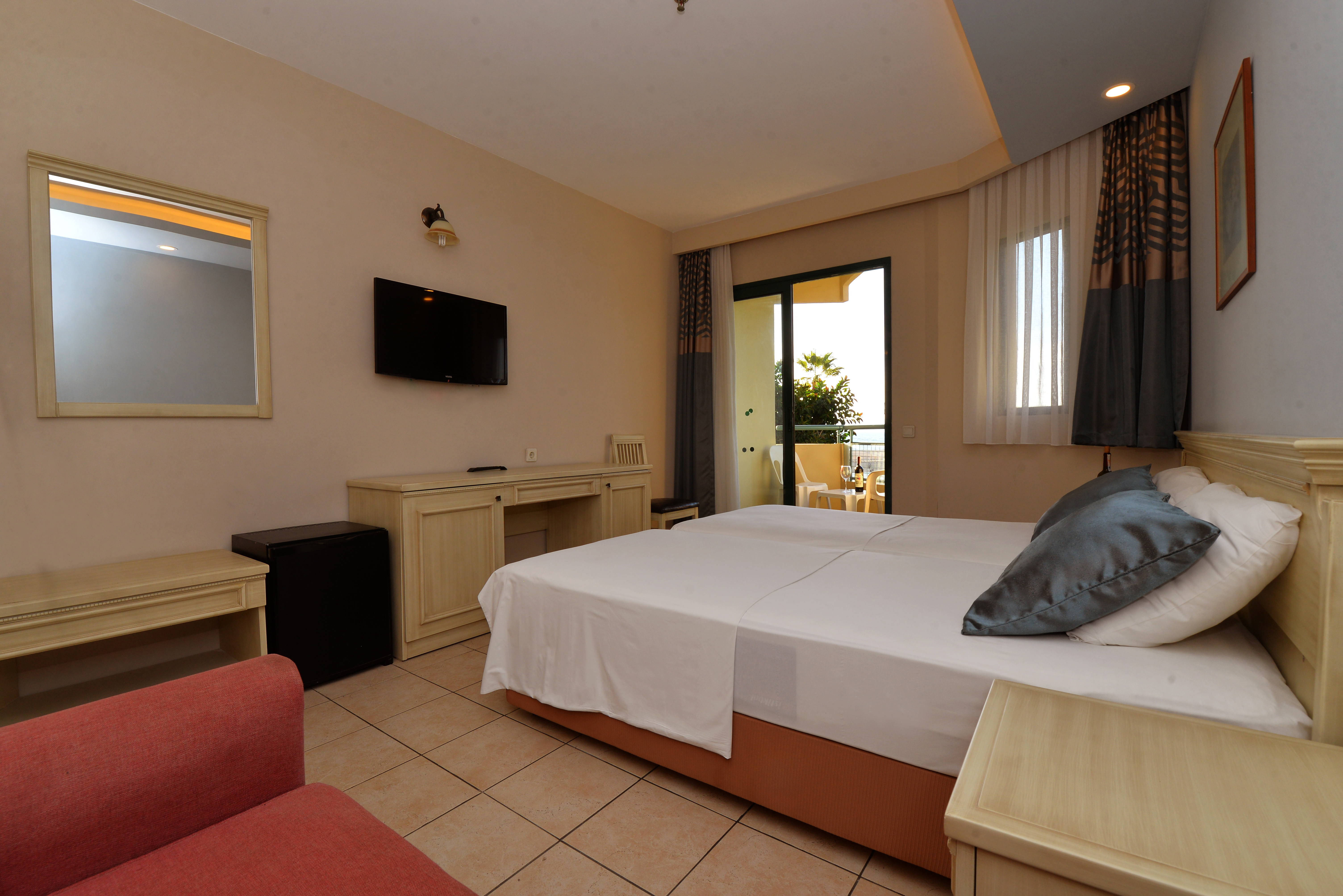 Hotel Mutlu 8/30