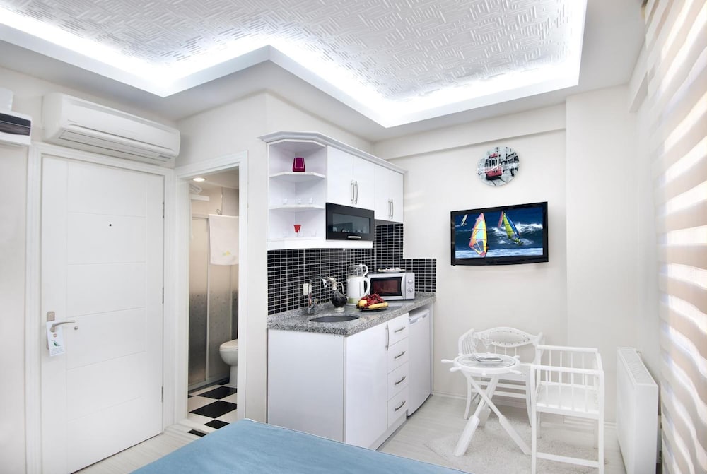 Lemon Residence 40/55