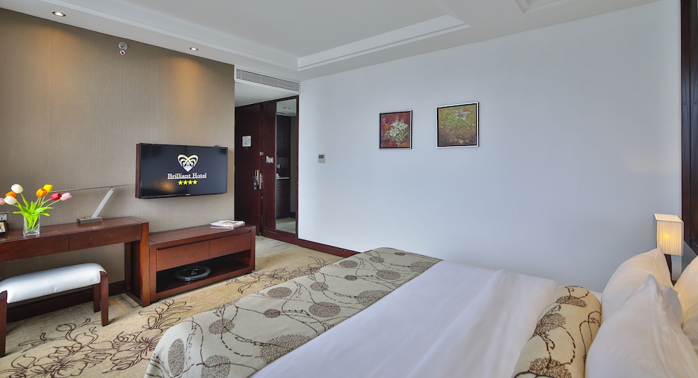 Brilliant Hotel 12/78