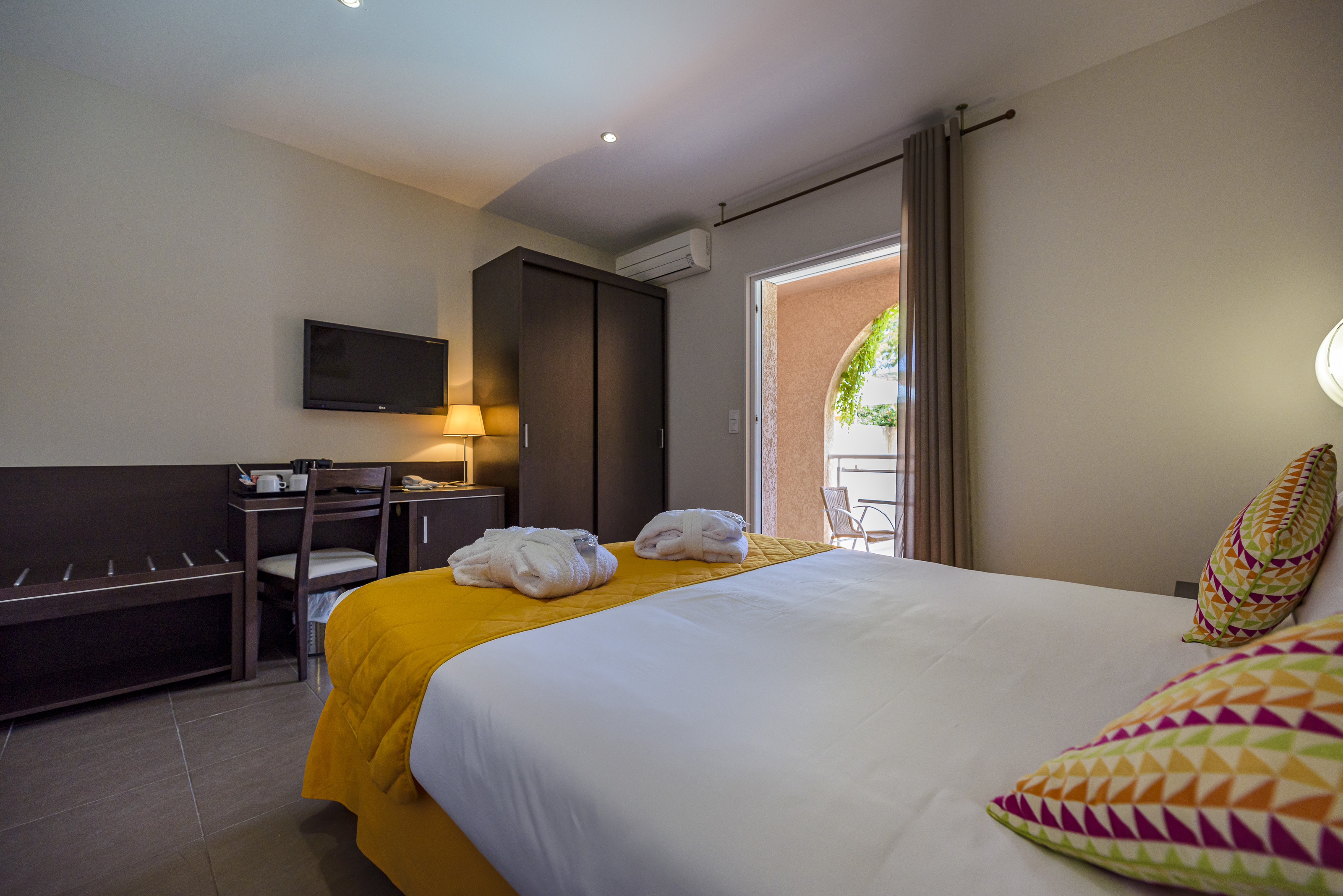 rooms