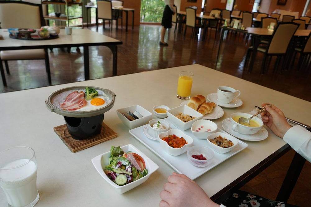 HOTEL BLANCVERT NASU 52/71