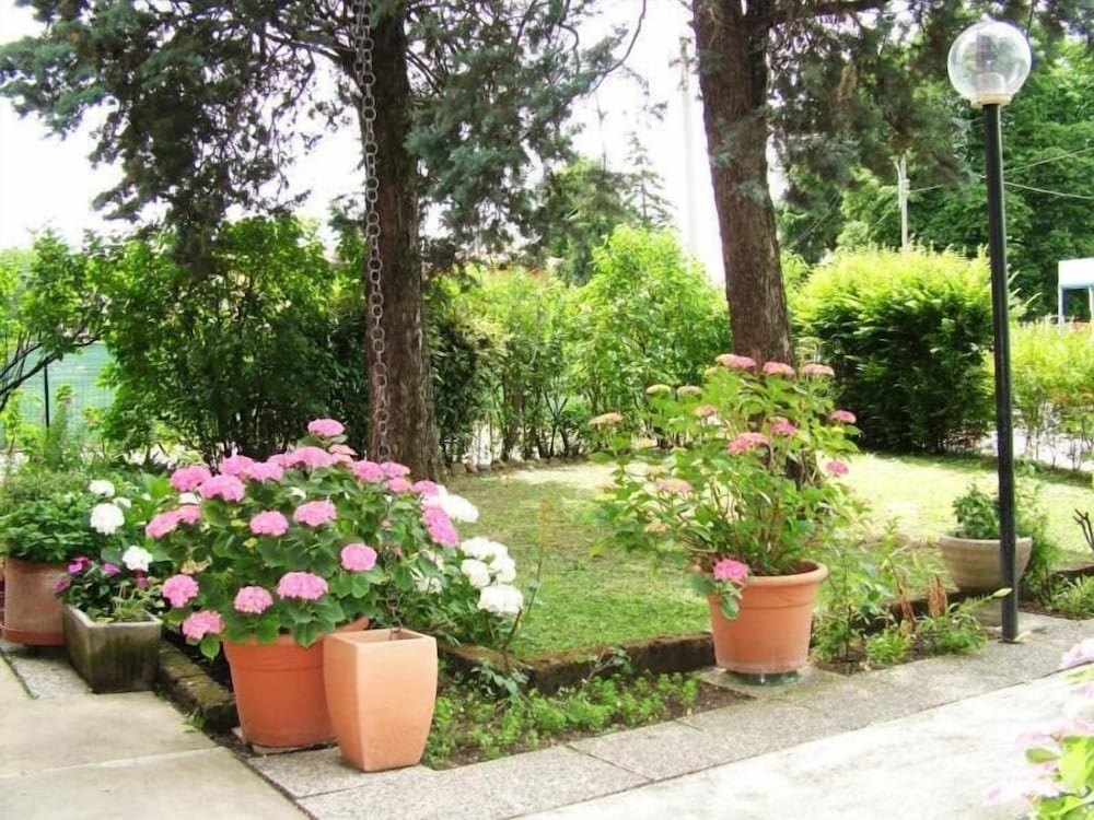 Hotel Tuscolano 30/33