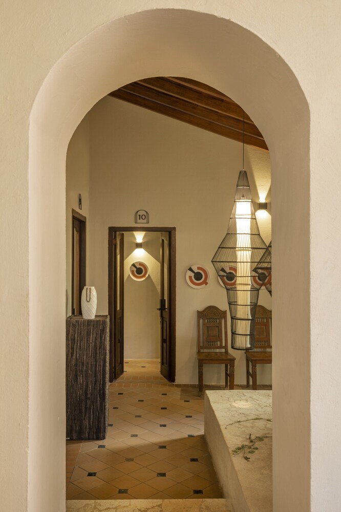 Privado Selfservice Boutique Rooms 29/46