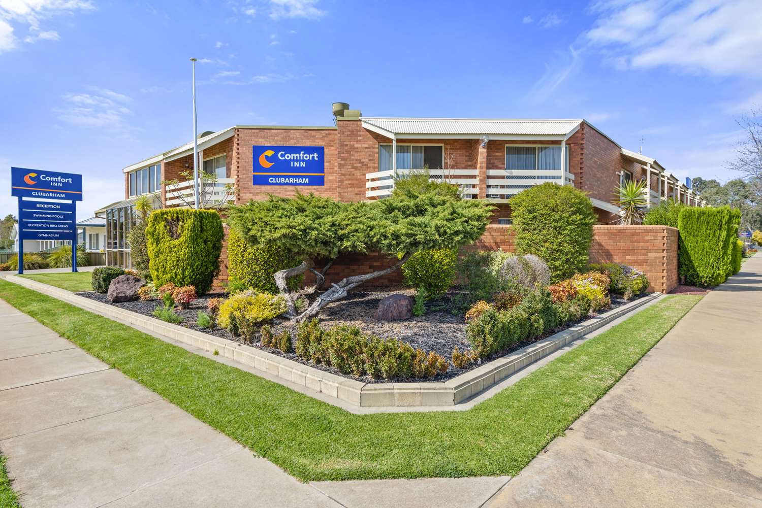 Comfort Inn Clubarham 18/23