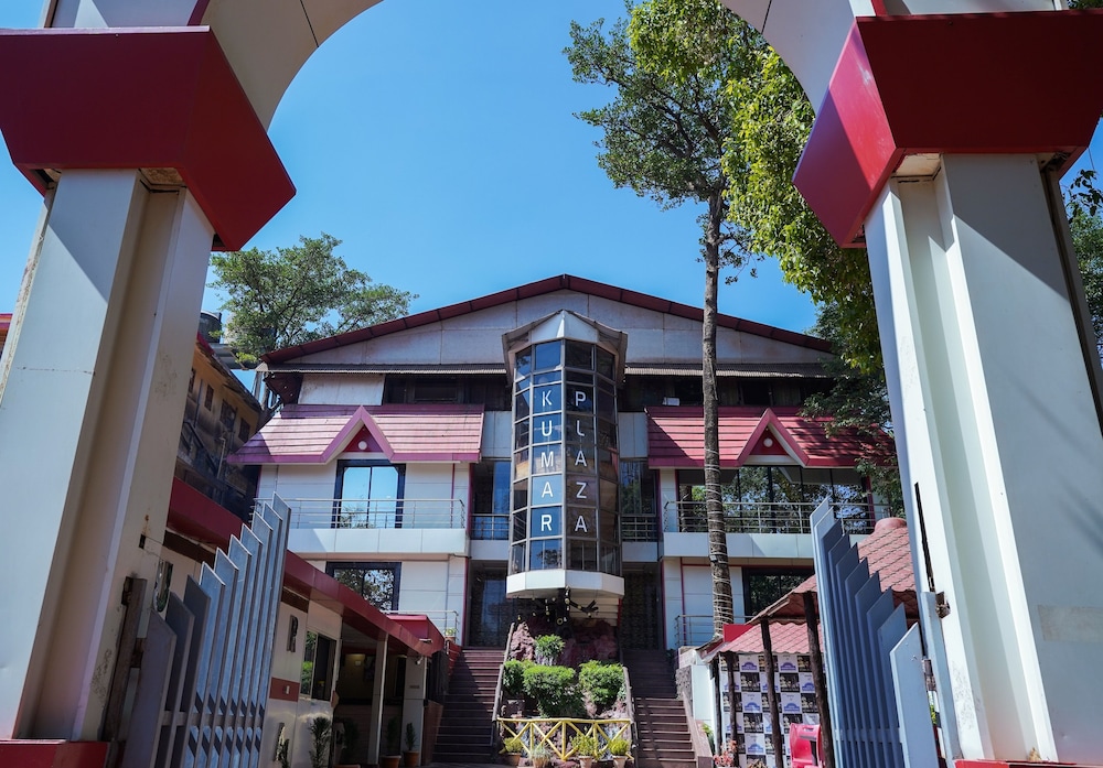 HOTEL KUMAR PLAZA 2/50