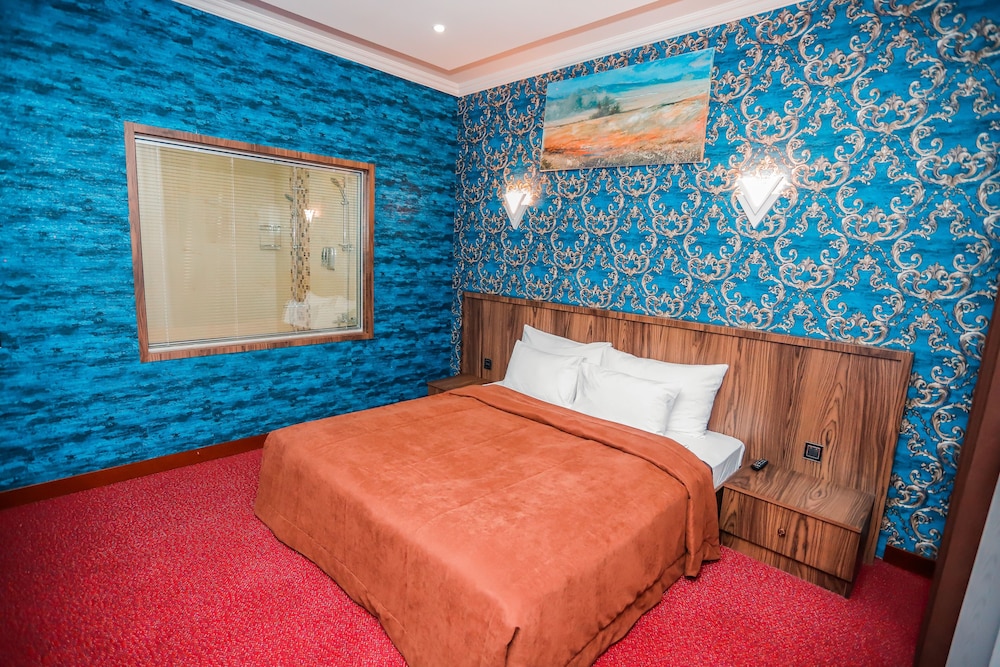 Innab Inn 25/53
